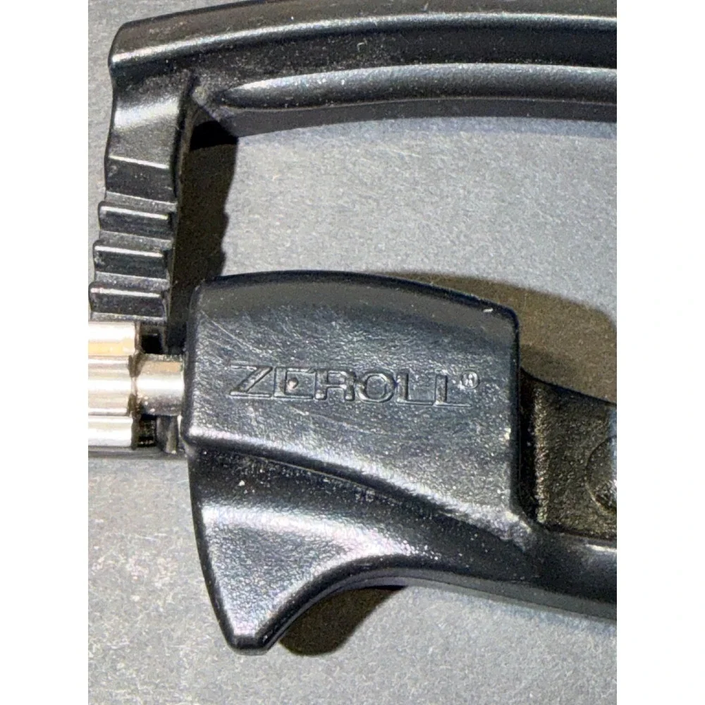 Zeroll Zerolon EZ Squeeze Scoop Disher Black Squeeze Handle NSF Professional 2